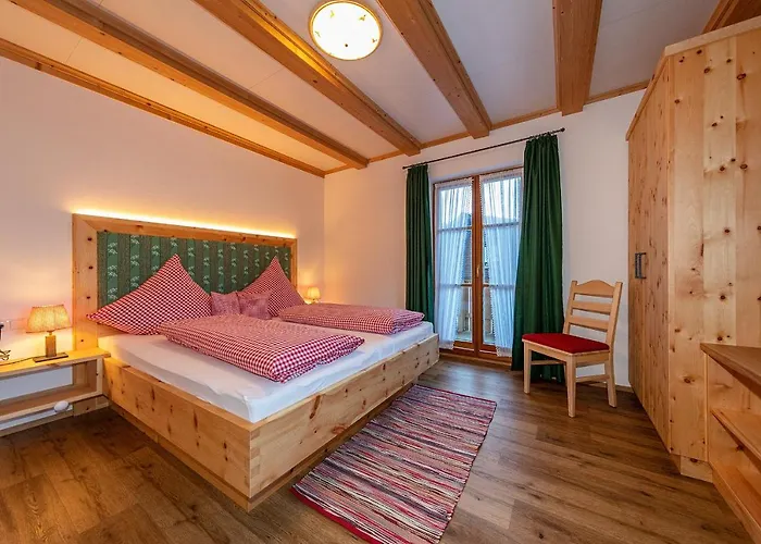 Stoaroeserl Holiday home *